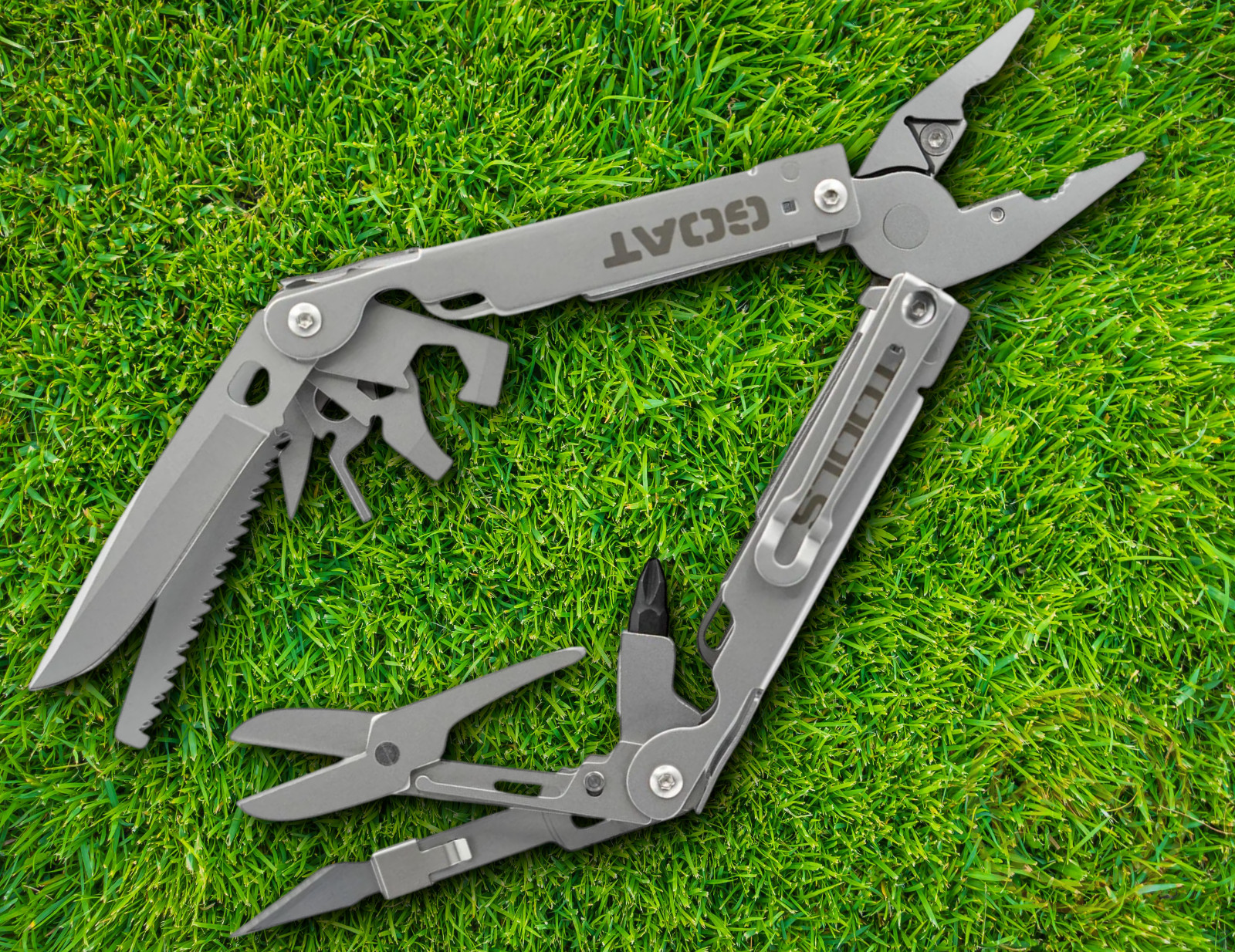 Goat Tools Multitool Satin Integrated Essentials Universal Bit Driver Hot-Swap