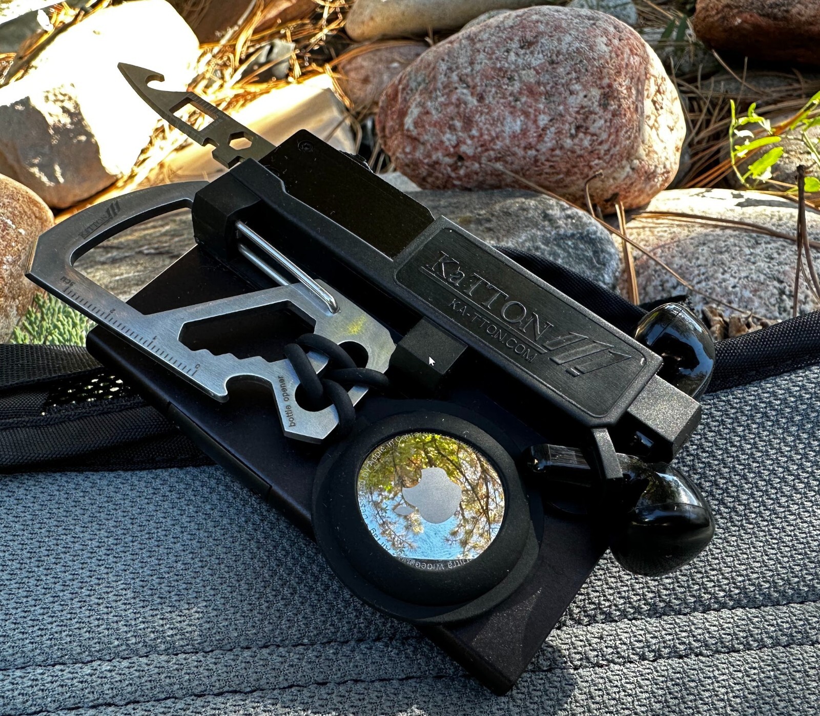KaTTON EDC Multi Tool Wallet 30x Features Compact & Functional