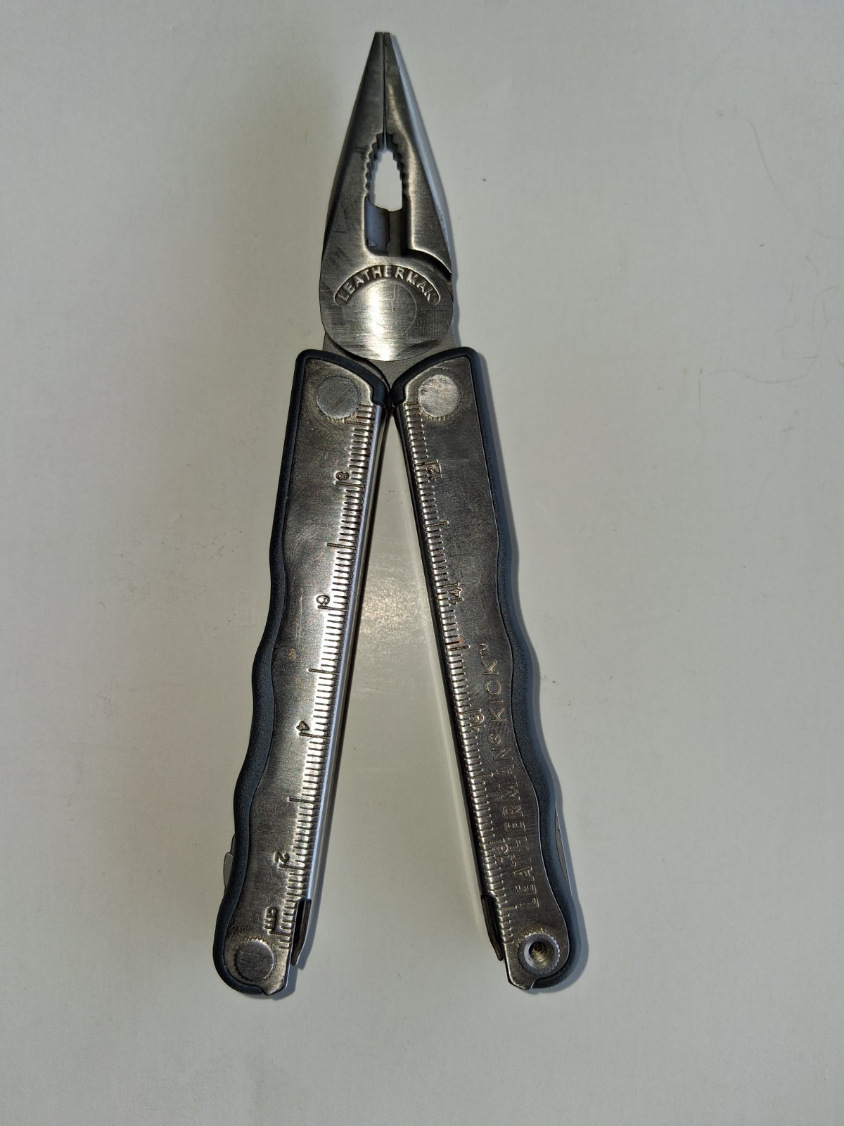 Leatherman Kick Multi-Tool USA Great shape W / Leather case