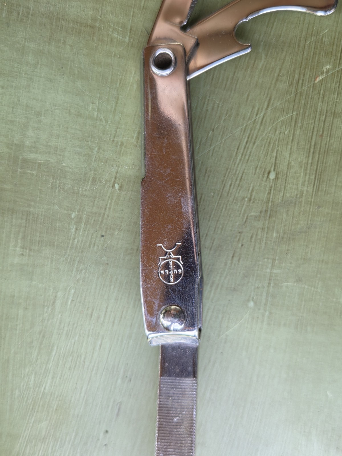 N. CAROLINA Multi-Tool Folding Pocket Knife 2″ Straight Edge Bottle Opener Nail