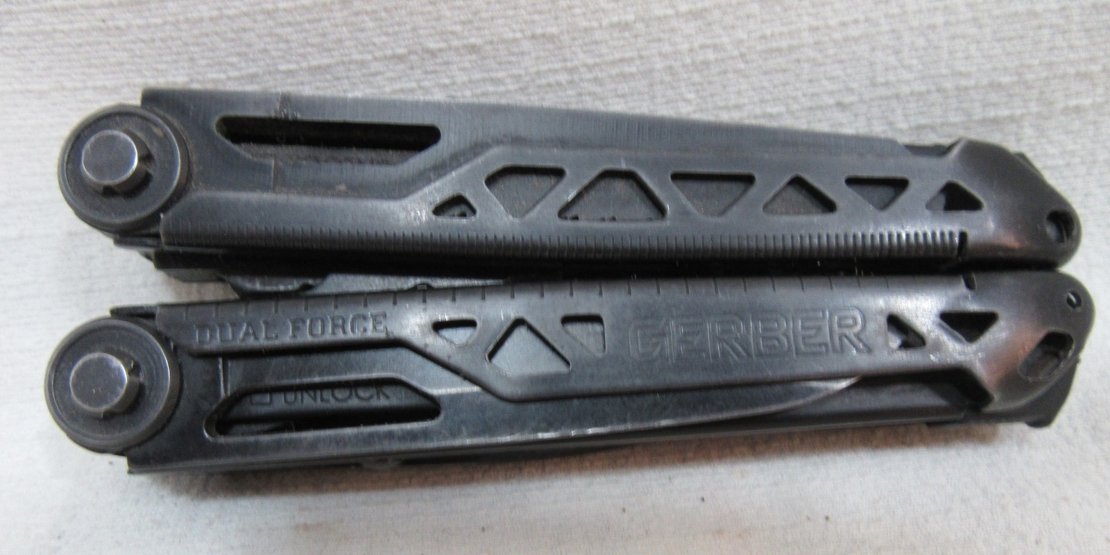 Gerber Gear Dual-Force Multi Tool Black W/Sheath
