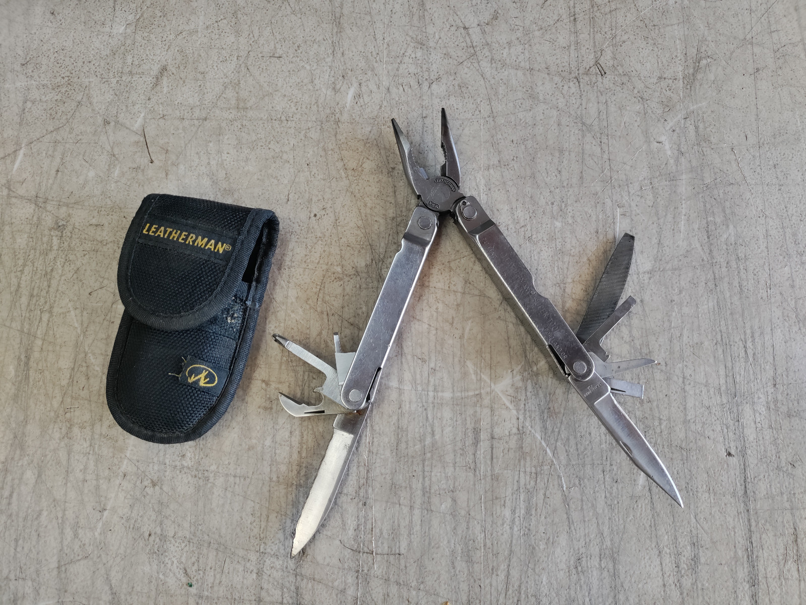Vintage Leatherman PST Super Tool Original Multi-Tool Pliers Knife Case Pouch