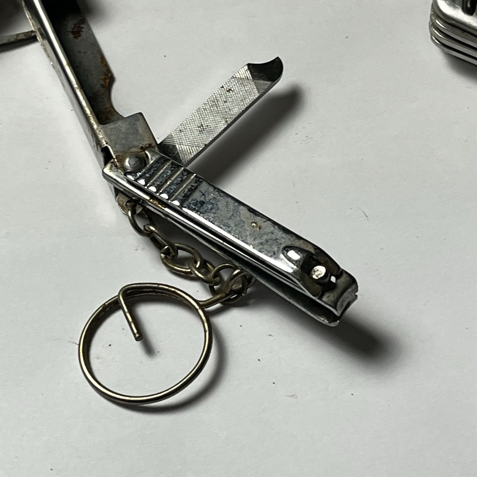 Winchester Multi-Tool Stainless Steel 9 Fold out Tools – 2 Vintage Multi Tools