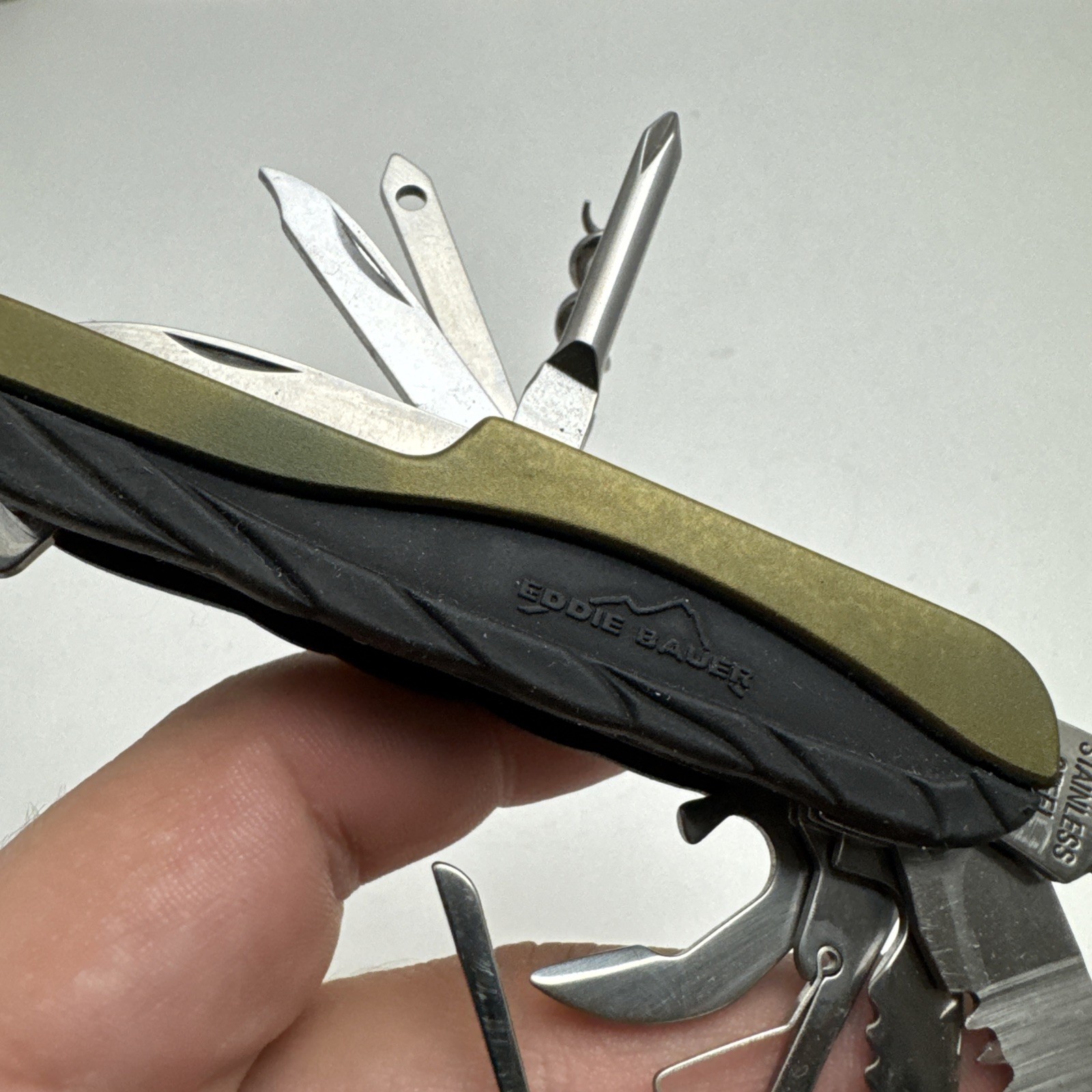 Eddie Bauer Multitool 11 Tools Black And Green