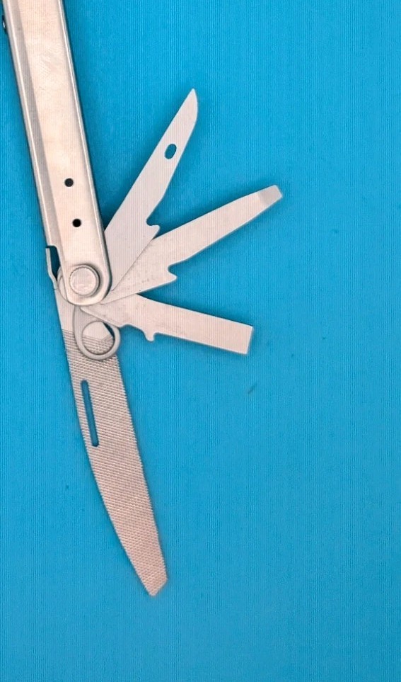 LEATHERMAN Bond Multitool, Stainless Steel Everyday Tool!