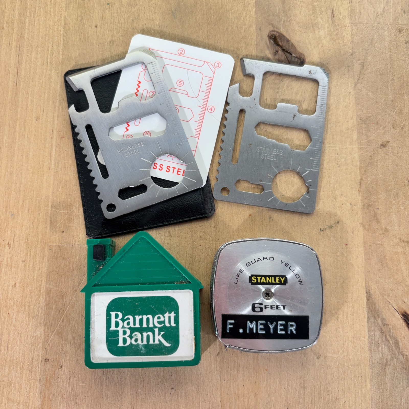 Lot 4 Small Tools, Stainless Steel 11 in 1 Multi Pocket, 2 Tape Measures