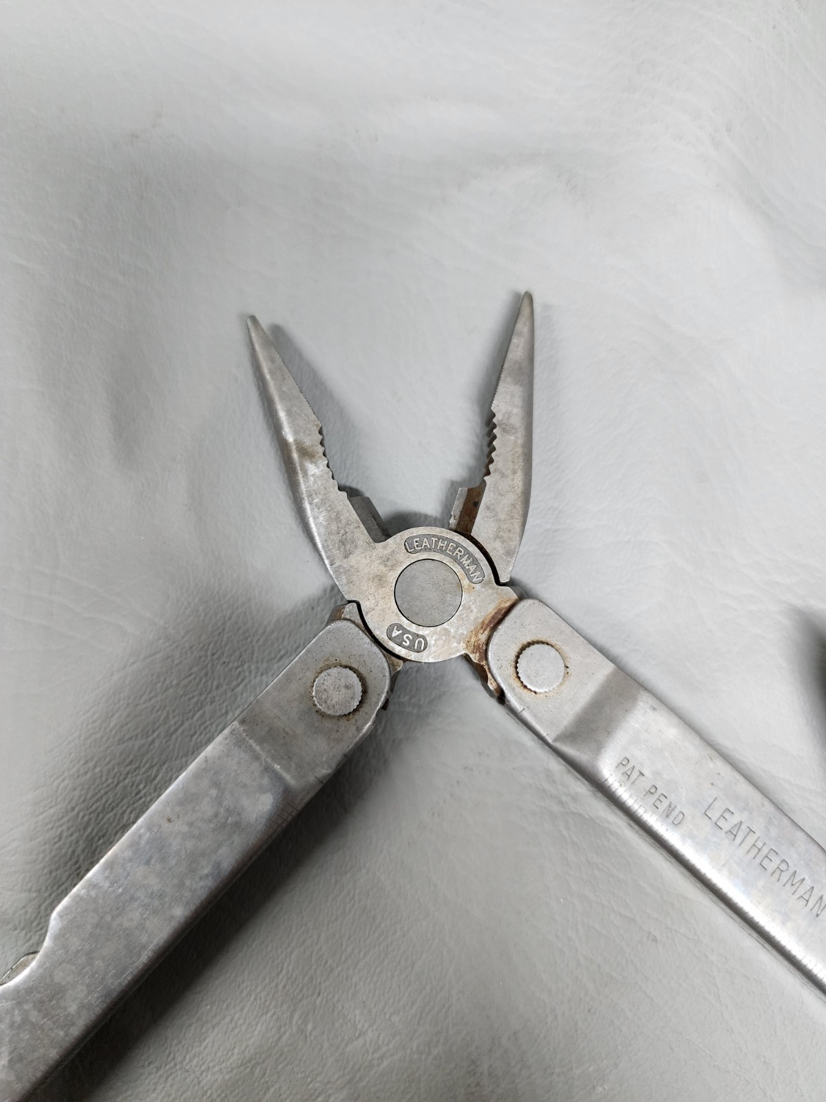 Leatherman Super Tool Original Multi-Tool Pliers Knife