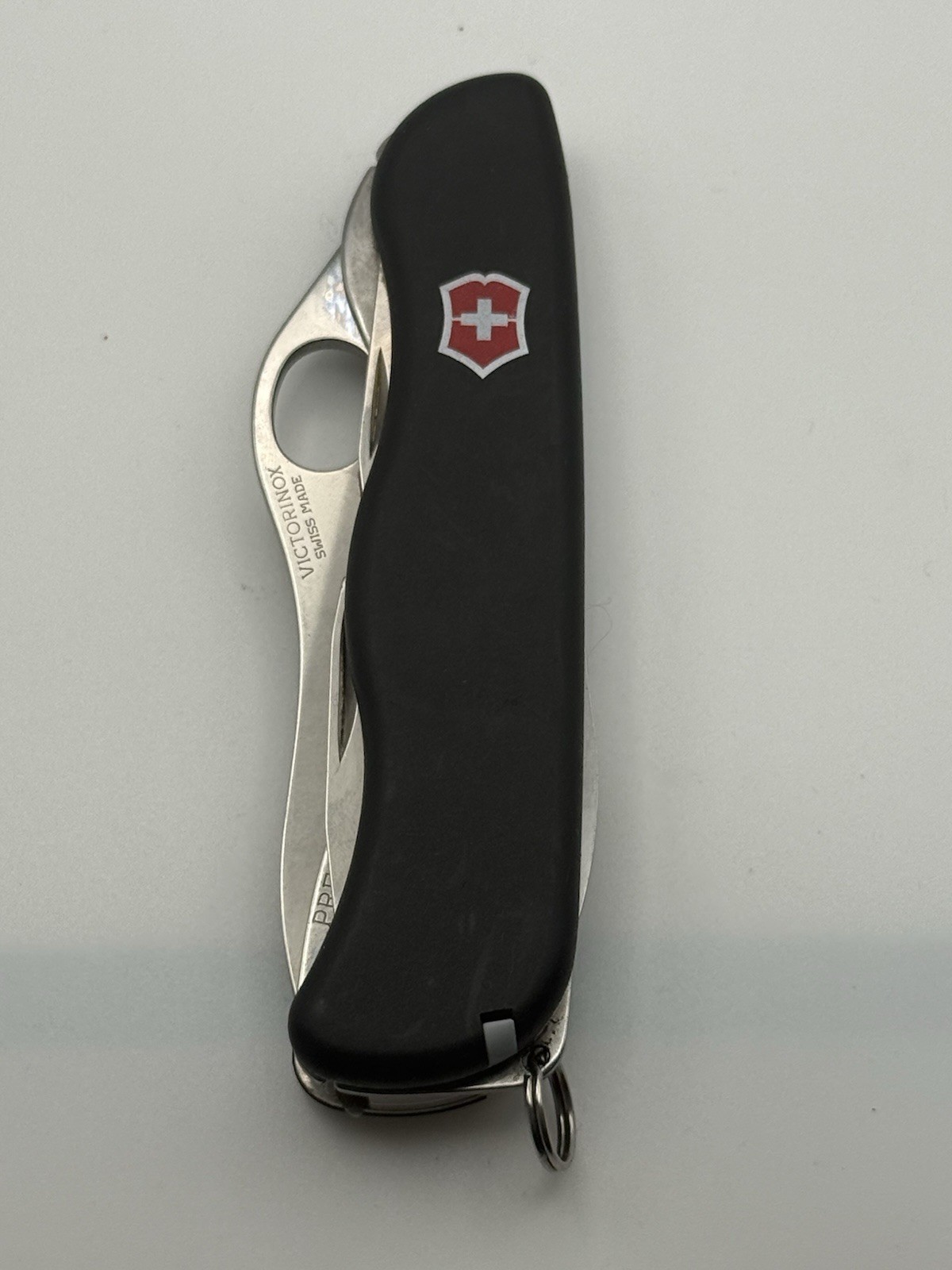 Victorinox One Hand Trekker Trailmaster OHT 111mm Swiss Army Knife