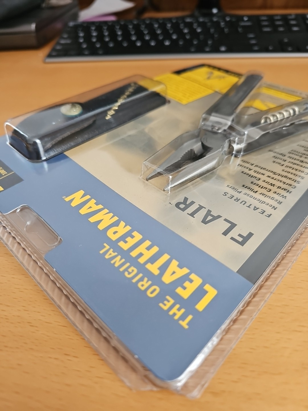LEATHERMAN FLAIR ORIGINAL BLISTER PACK MULTI TOOL NEW