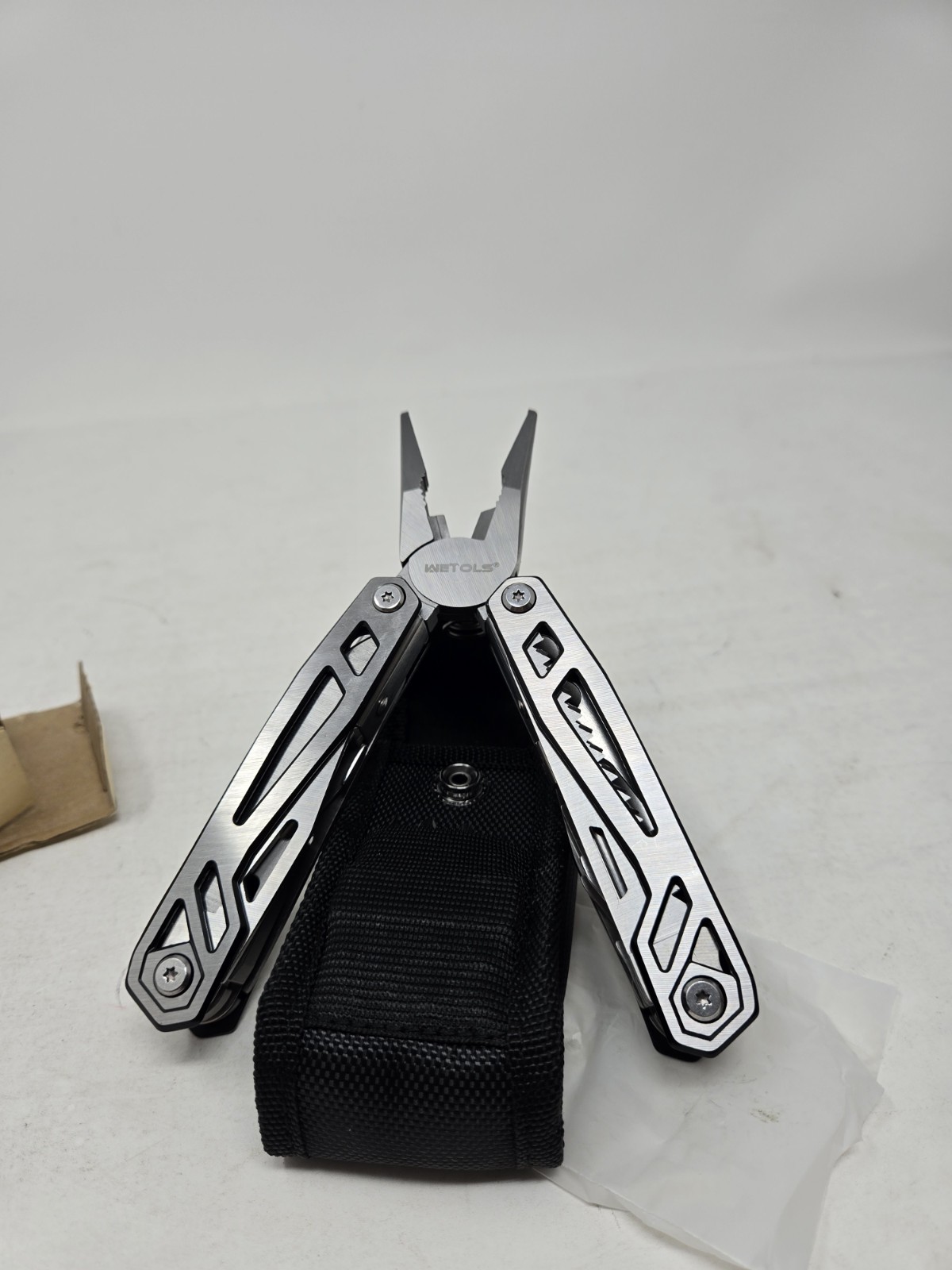 21 in 1 Stainless Steel Multitool with Pliers Knives Screwdrivers Camping Gear