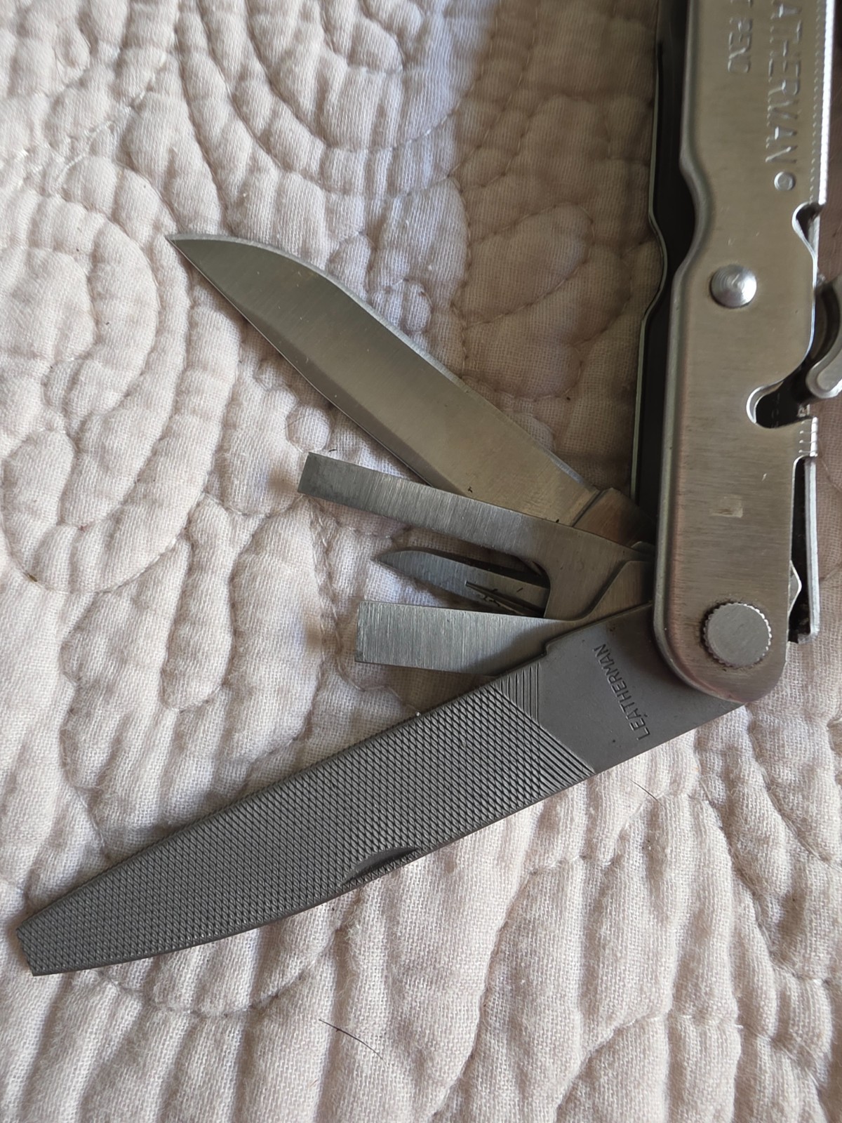 Leatherman Supertool 200 w/Leather Sheath Discontinue Retired Great condition