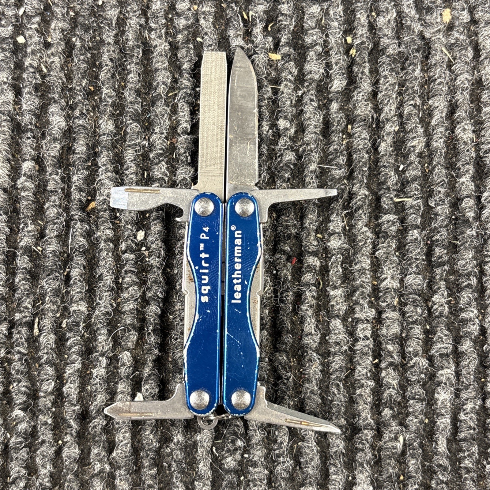Leatherman Squirt P4 Blue (180)