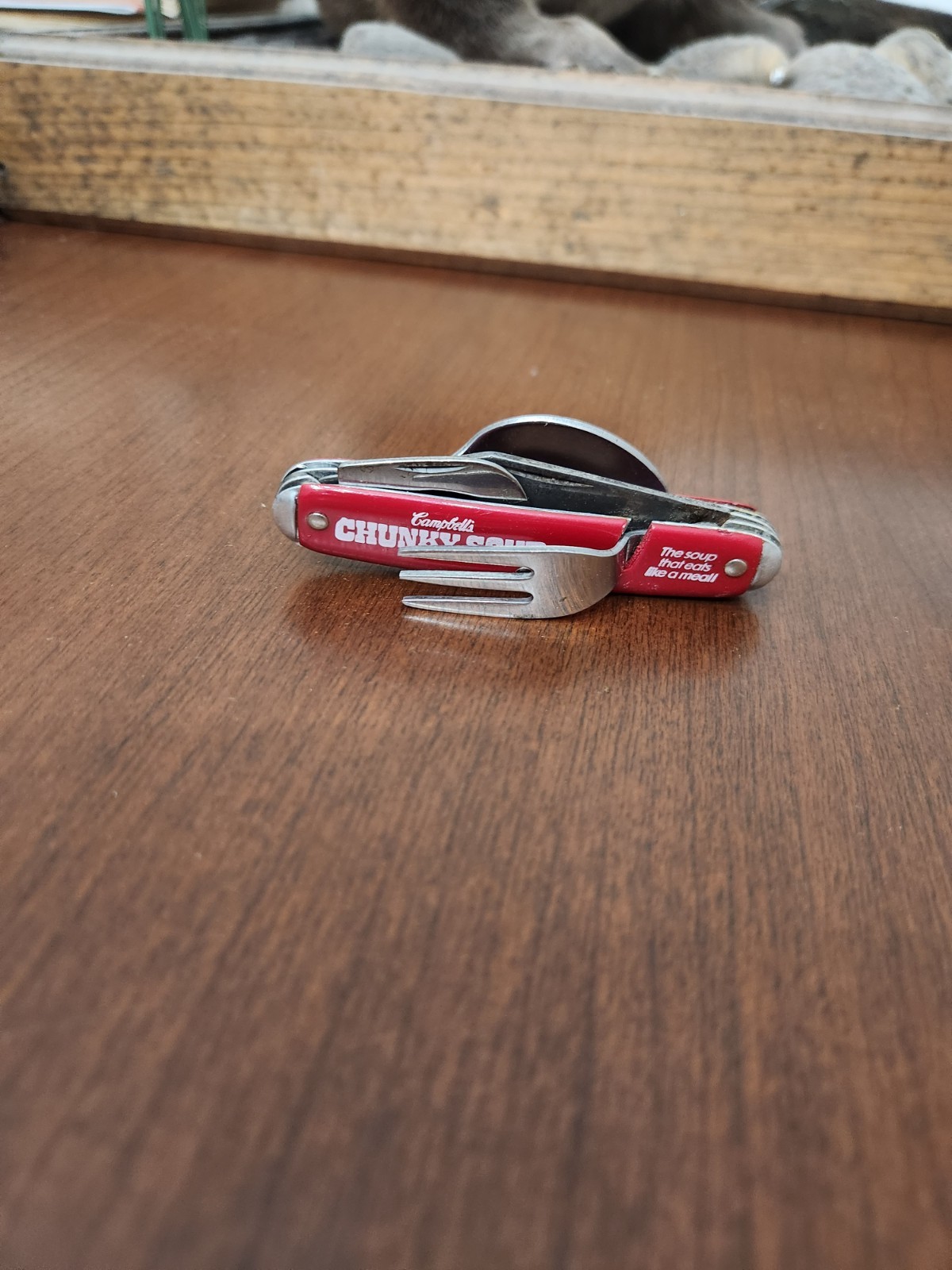 Campbell’s Chunky Soup Foldable 4-Tool Multi-Tool 2.5in Blade Red/Silver