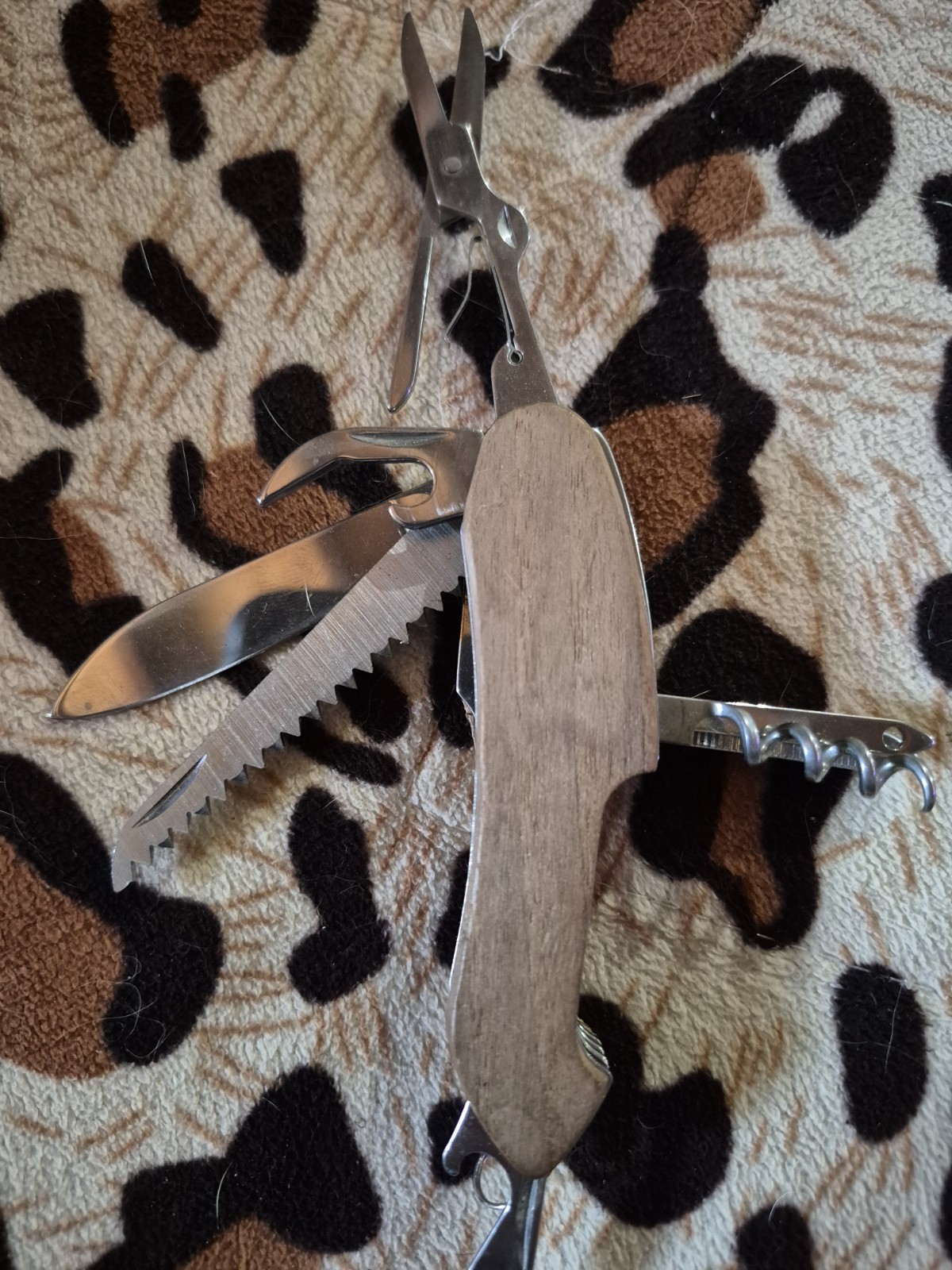Wood Handle Multi-Tool Knife, Scissors, Corkscrew, Stainless Steel