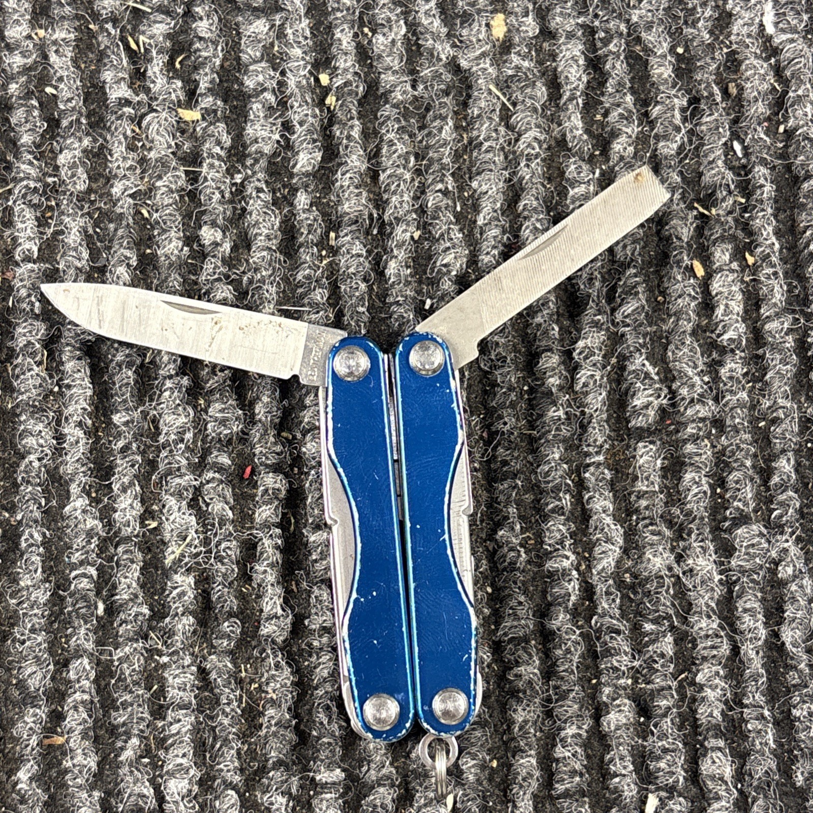 Leatherman Squirt P4 Blue (180)