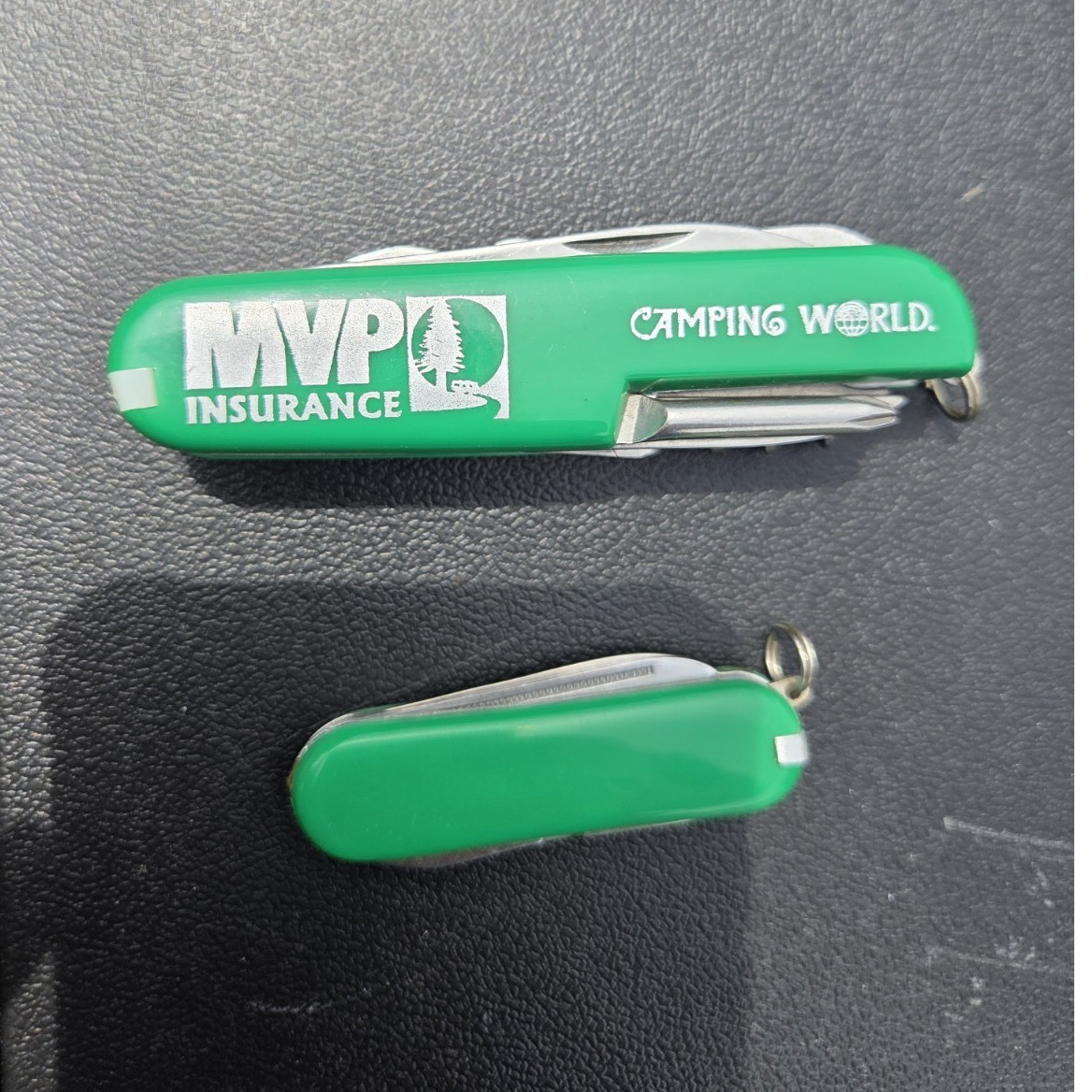 Camping World MVP Insurance Green 7-Tool Multi-Tool Knife Corkscrew SS