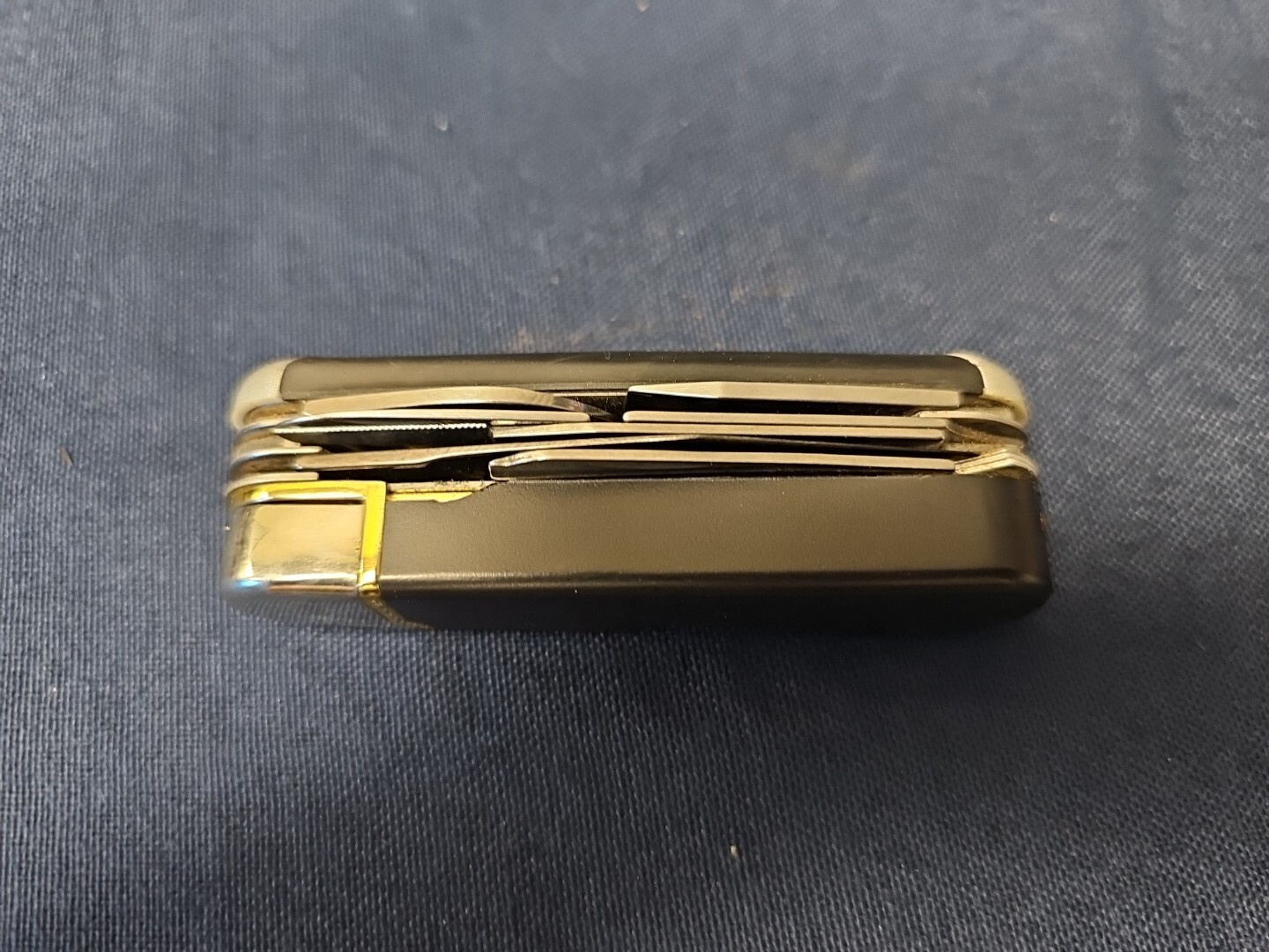 EDDIE BAUER – Pocket Knife Multi Tool – Stainless Steel W/Case