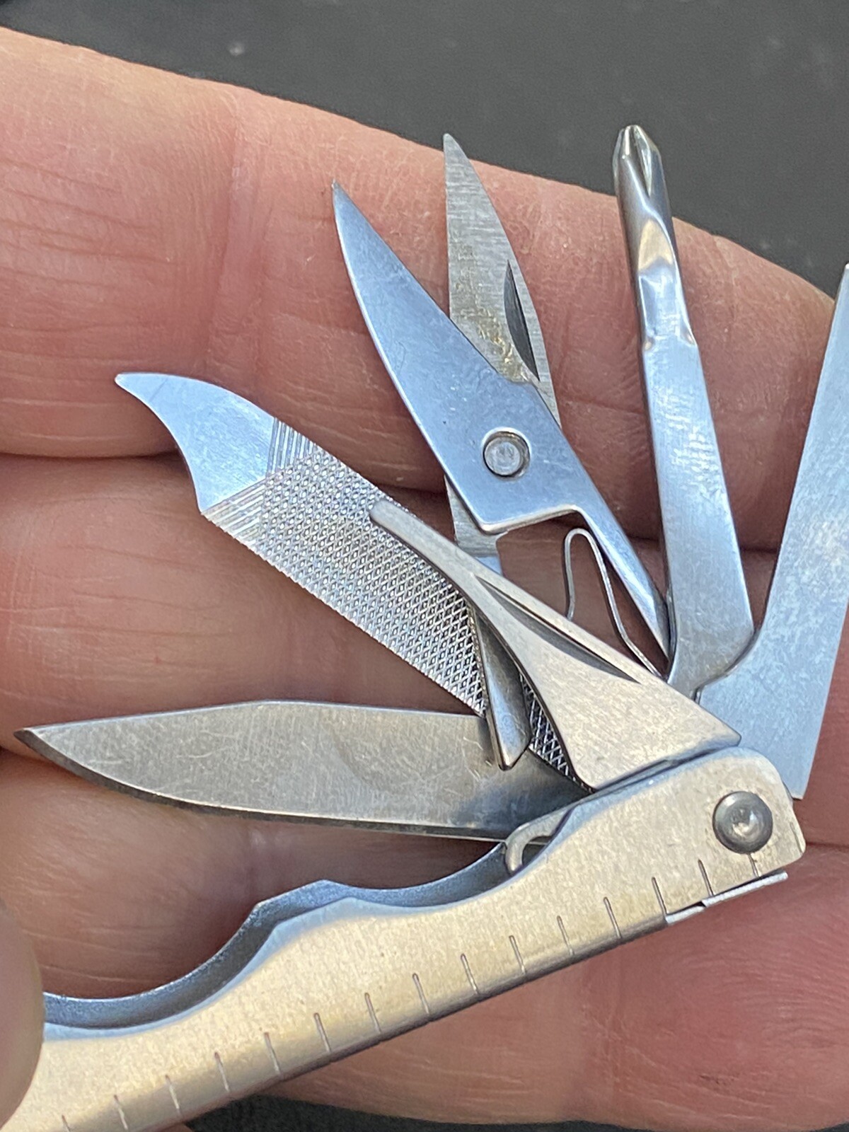Tiny Pocket Size 2-1/2” Long Multi tool With Pouch