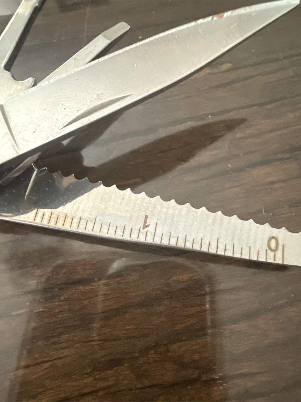 KVD Strike king 15 Multi-Tool w/ Pliers Pocket Knife, Saw.