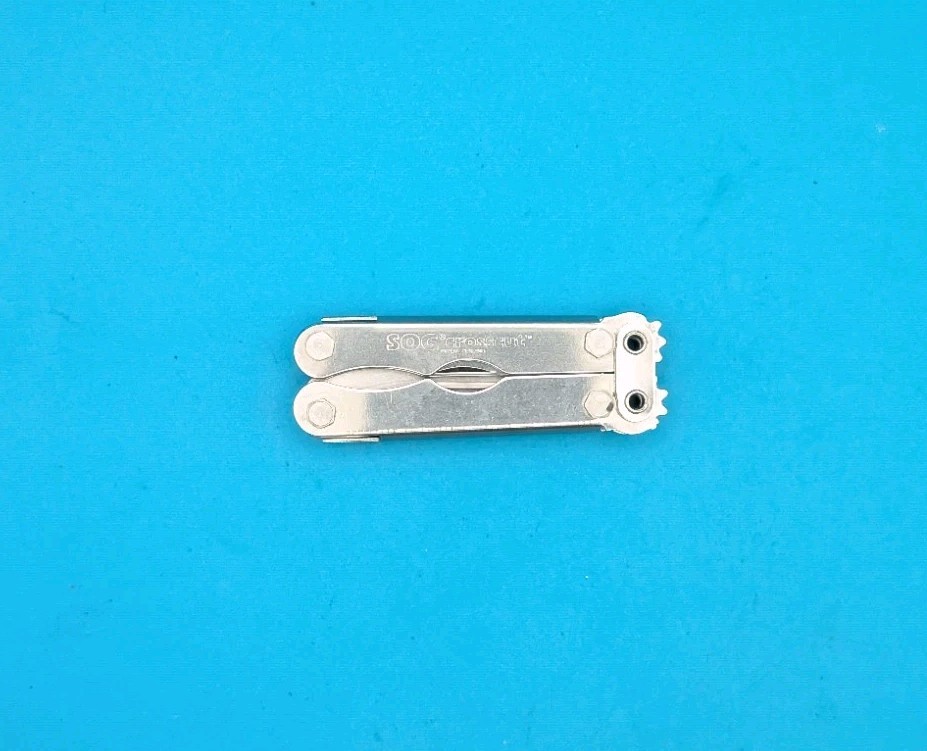 SOG Crosscut Multitool Knife!