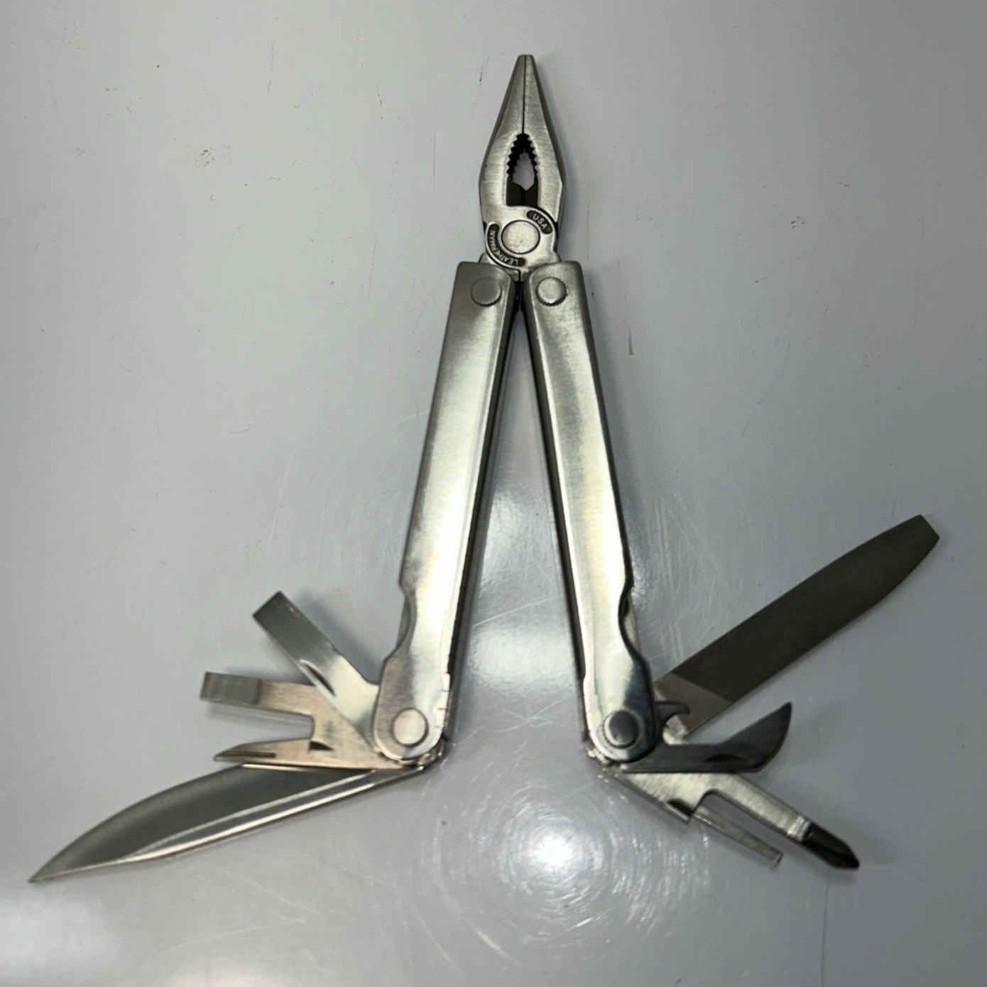 VINTAGE LEATHERMAN SURVIVAL MULTI-TOOL TM1325473