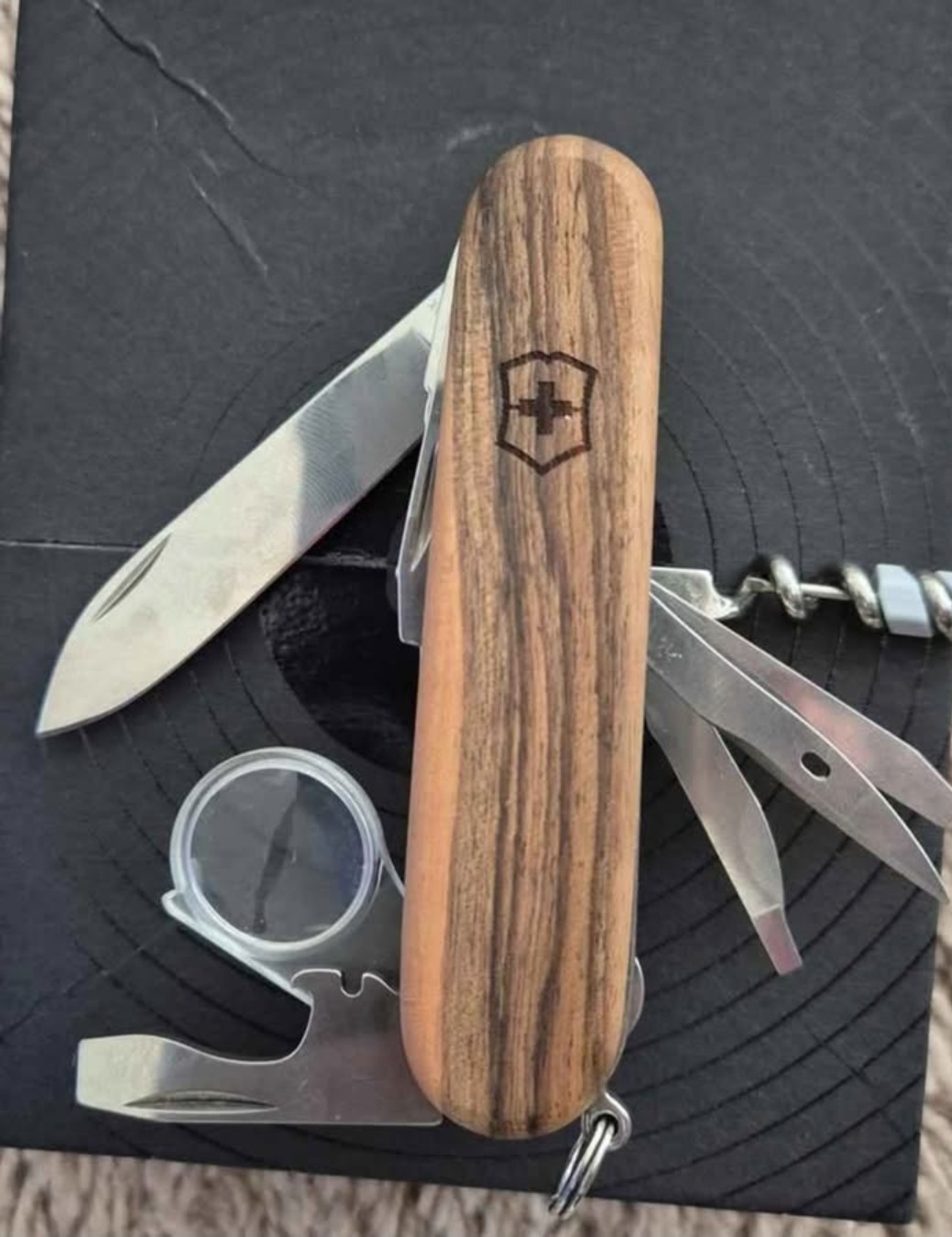 Victorinox Swiss Army 91mm Wood Multi-Tool Knife/Scissors + Lanyard