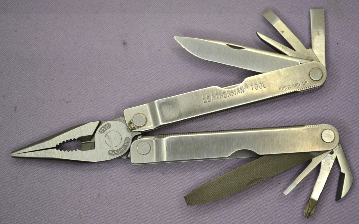 Vintage Leatherman Tool Multi-Tool Pocket Survival Tool Knife USA — Excellent