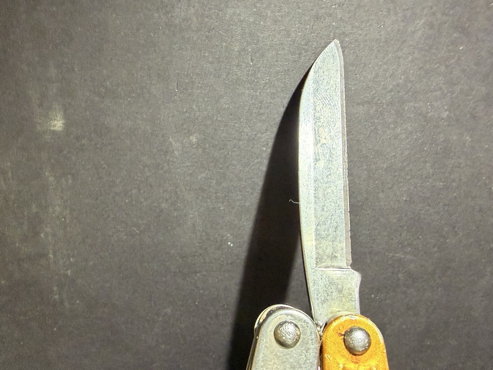Leatherman Juice C2 Sunrise Yellow Multi-Tool