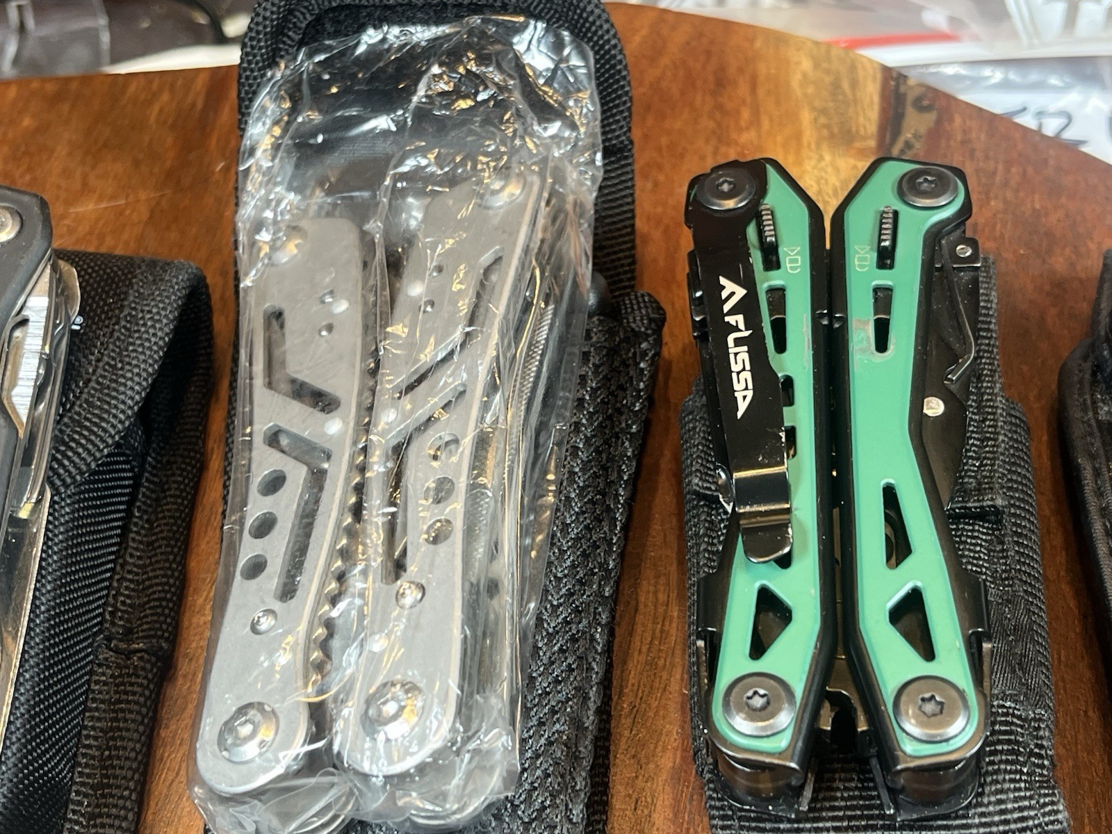 TSA CONFISCATED Hand Selected Inspected PREMIUM MULTITOOL + Sheath (Lot of 10)