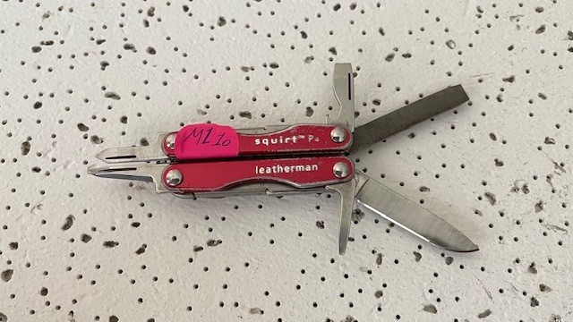 Leatherman Squirt P4 Red Aluminum Multi tool Knife File Bottle Opener- – – – –