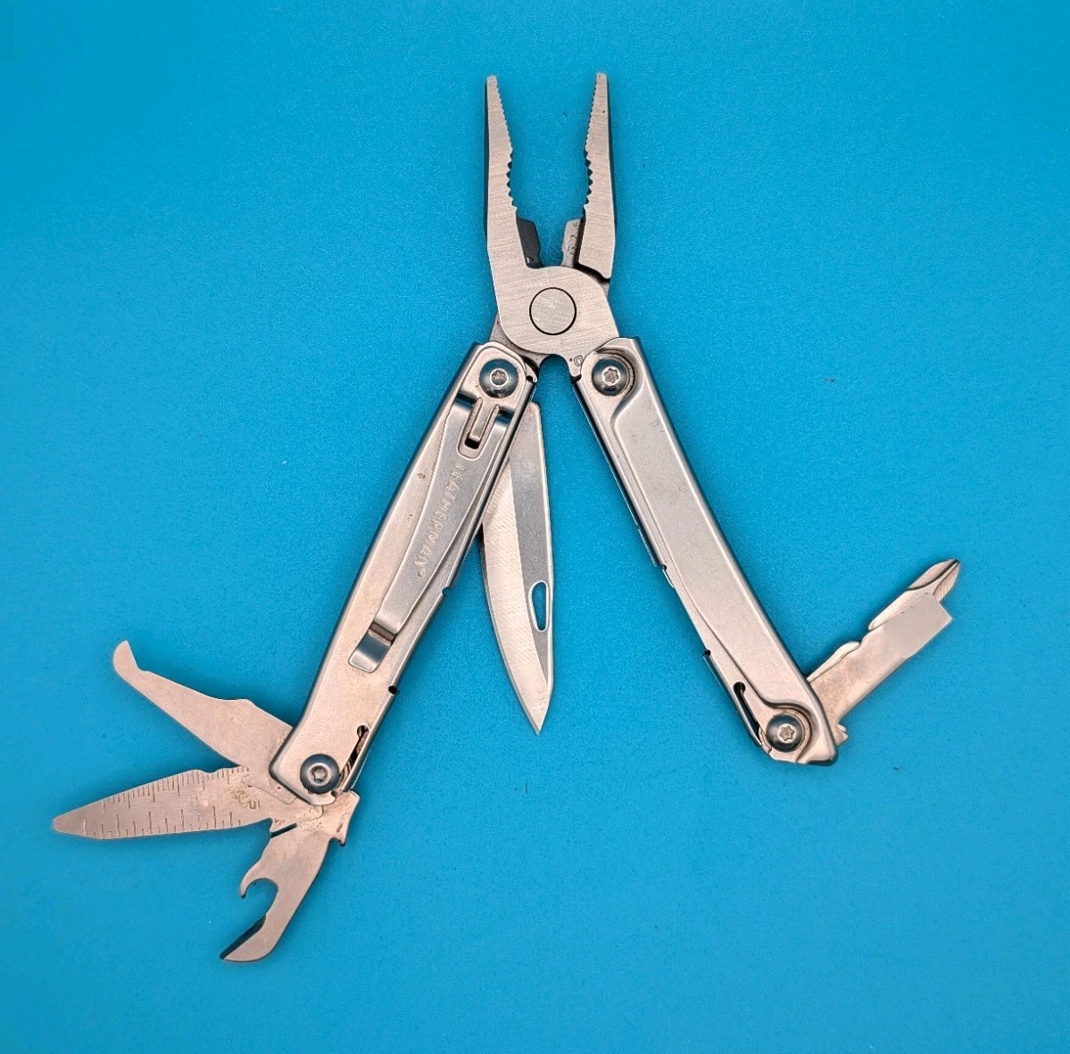 Leatherman Rev 3.8″ Multi-Tool, Stainless!