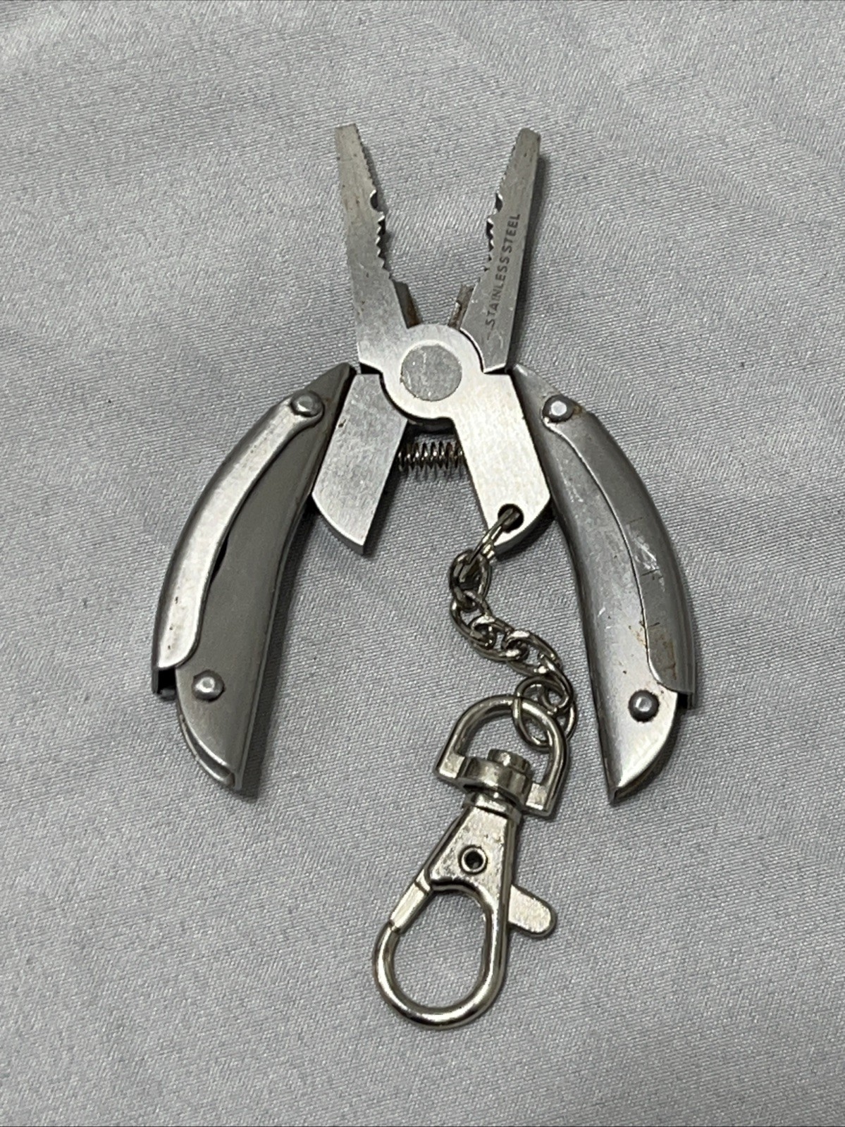 Quarrow Stainless Steel Multi Tool Key Chain