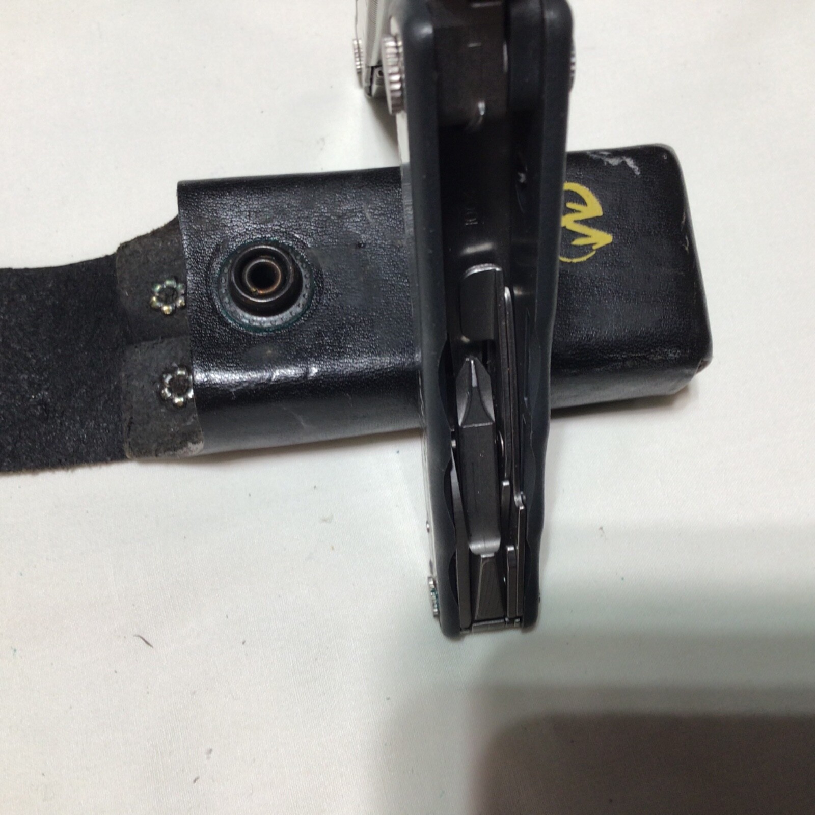 leatheman fuse multi tool with case