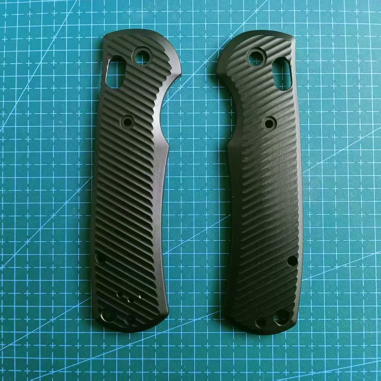 1 Pair Black Aluminum Handle Scales for Benchmade Griptilian 550/551