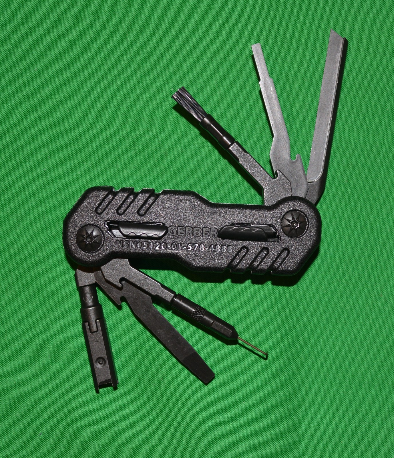Gerber eFECT Military Issued Gun Maintenance Tool NSN 5120-01-578-4888