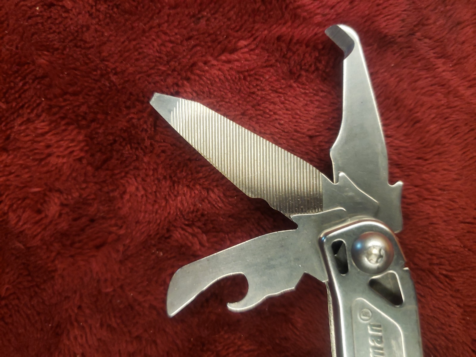 Leatherman Wingman Multi Tool with Holy Sheath 0620 Date Code