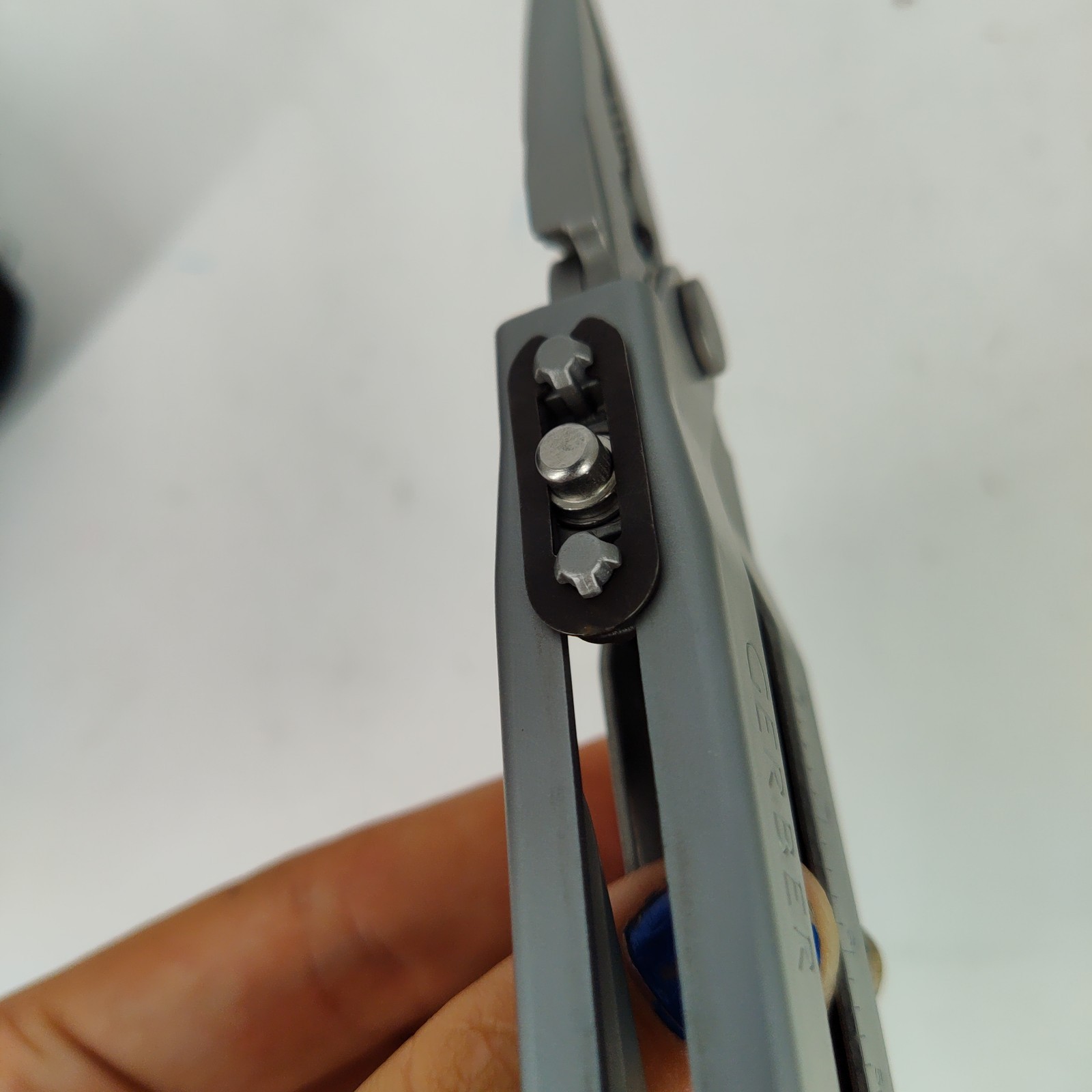 Gerber MP600 Multiplier Tactical Multi-Tool Knife Black Oxide Carbide Cutters
