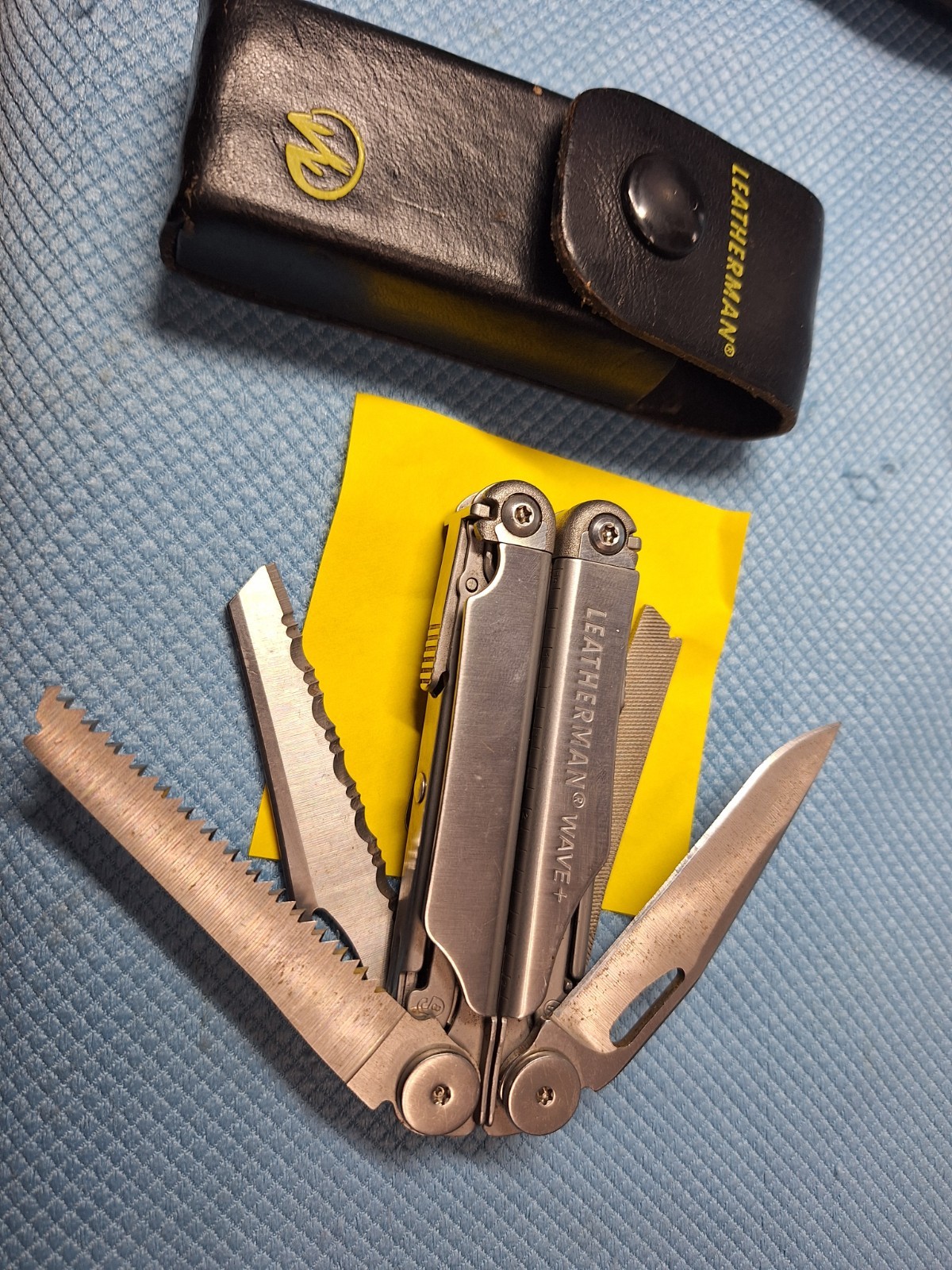 1 Leatherman WAVE Multi Tool FISHING Camping NEW OTHER LOC C06