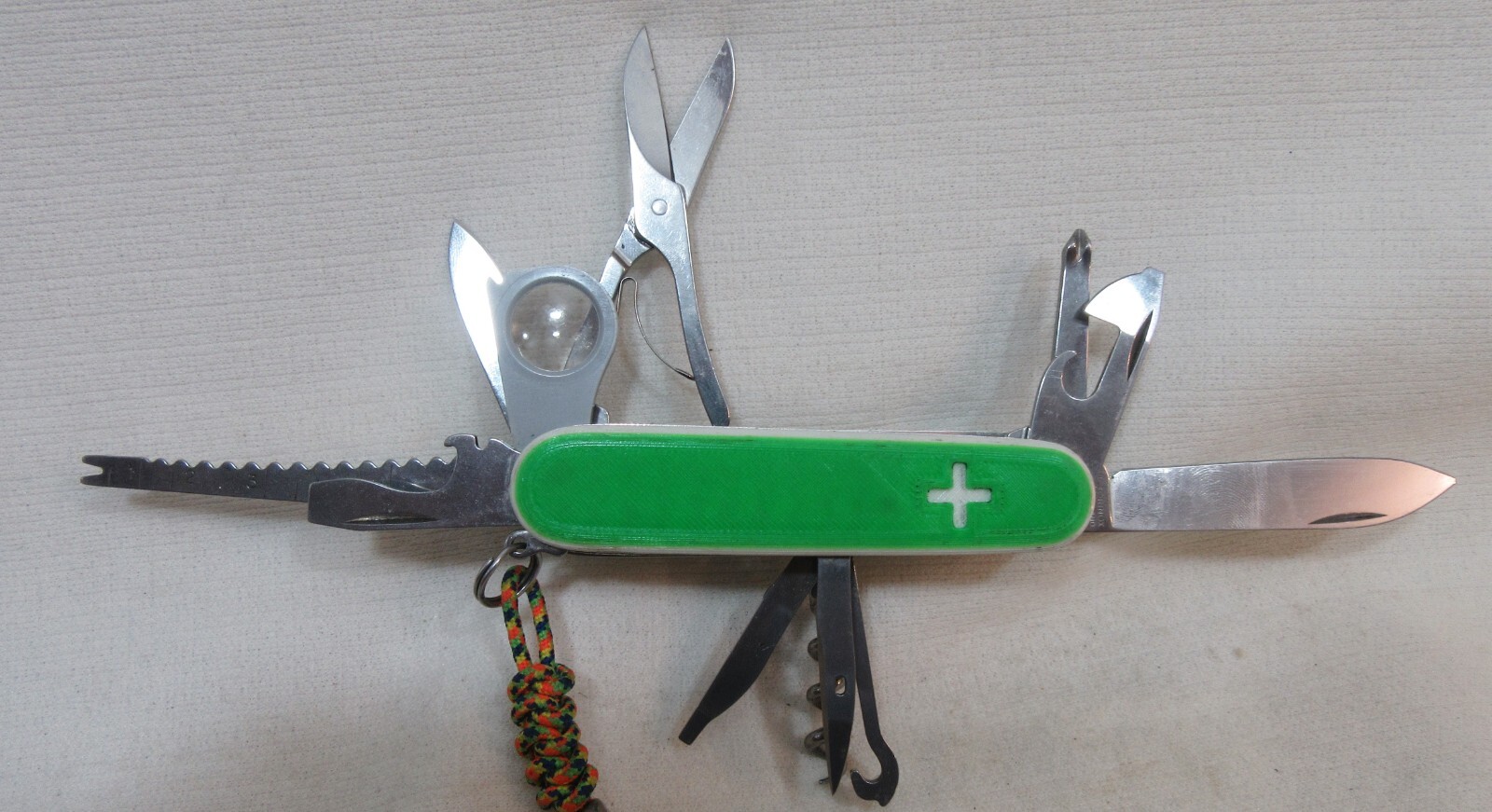 Victorinox Champion C? 91mm Swiss Army Knife Green W/Pinstripe Pre 1991?