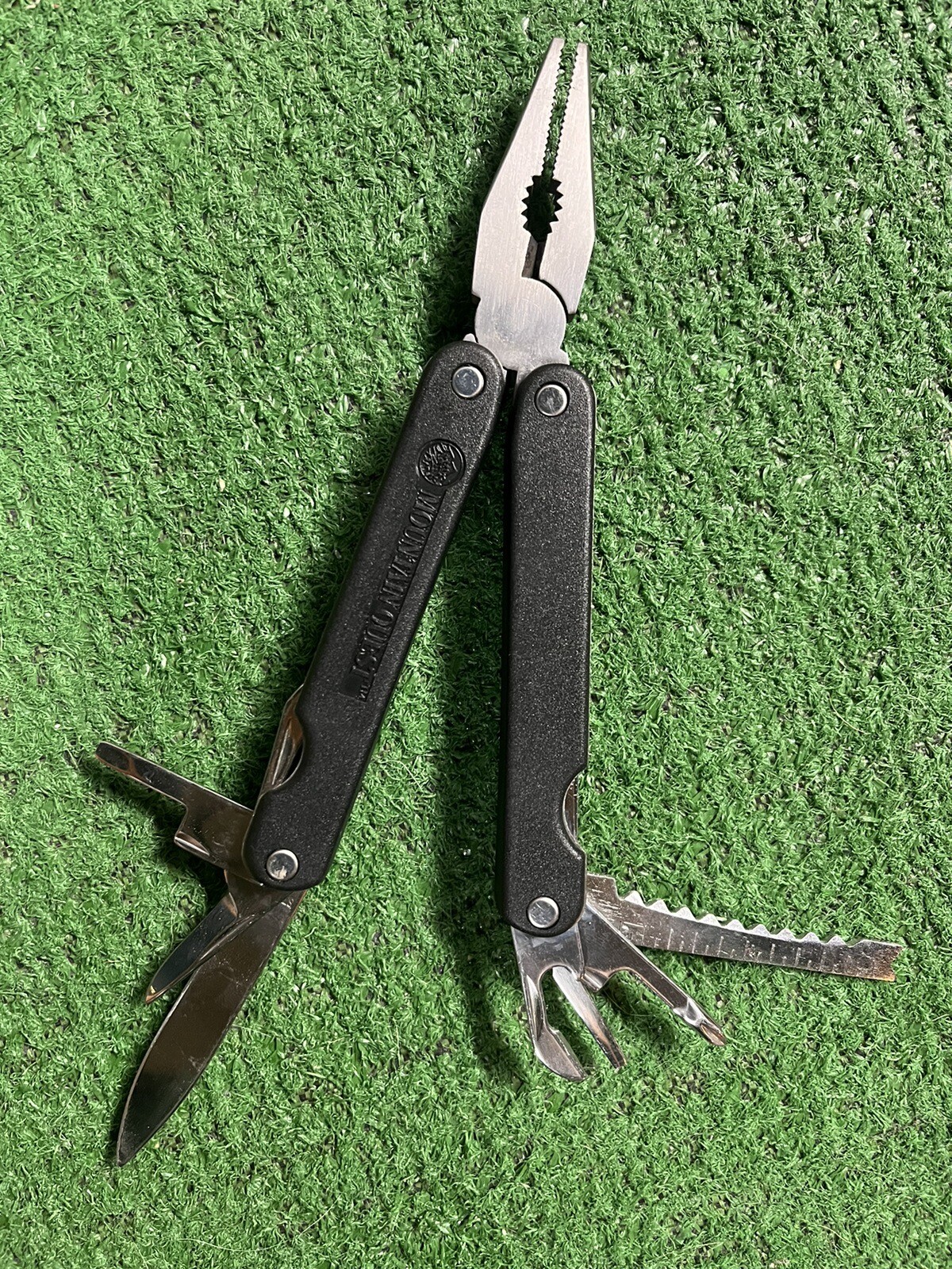 Mountain Quest 9 In 1 Multi Tool Camping Survival Pliers Wire Cutter Fish Scaler