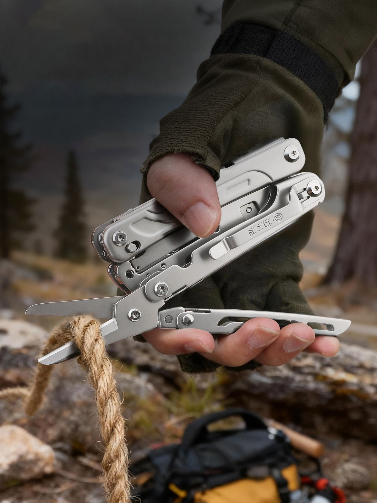 Stainless Steel Folding Multitool Pliers EDC Pocket Camping Outdoor Utility Tool