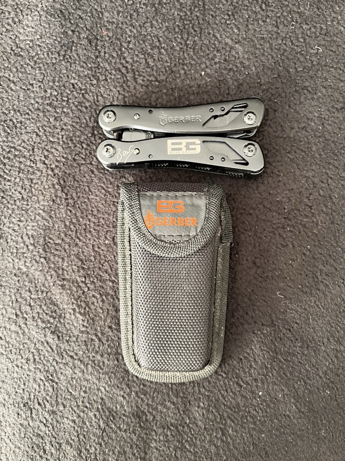 Gerber Bear Grylls 2011 Ultimate Survival Series 10 Multi-Tool With Sheath