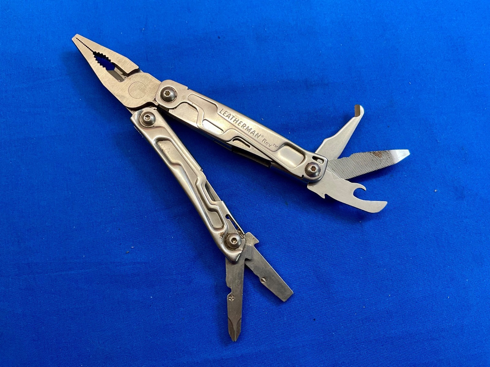 Leatherman Rev Multi-Tool Knife Plier 2020 Date Code