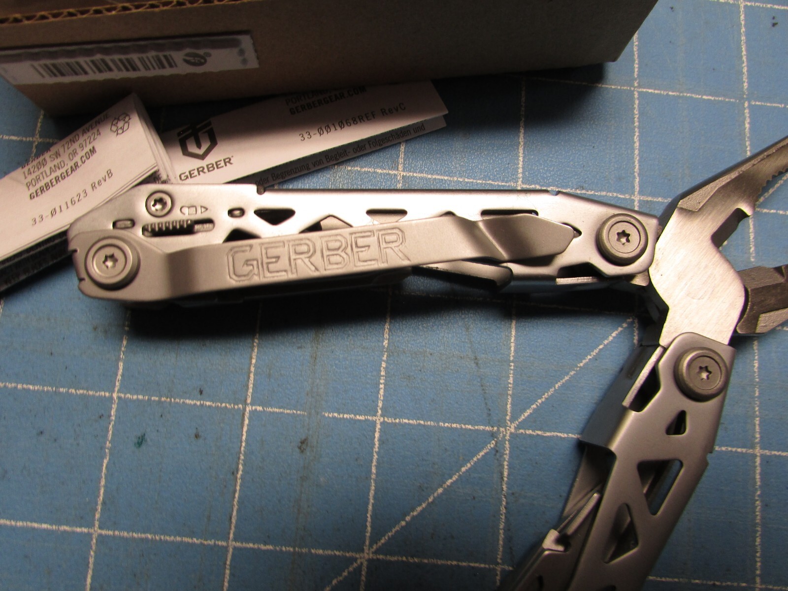 gerber suspension NXT multi-tool pliers free shipping