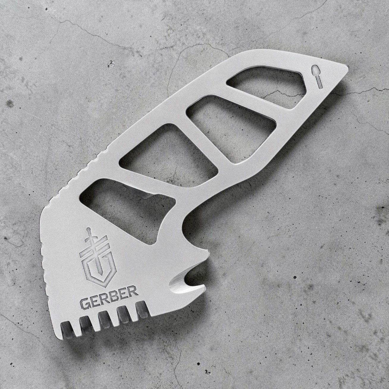Gerber GUTSY Compact Processing Tool Fishing Multi Tool Scaler Gut Hook Opener
