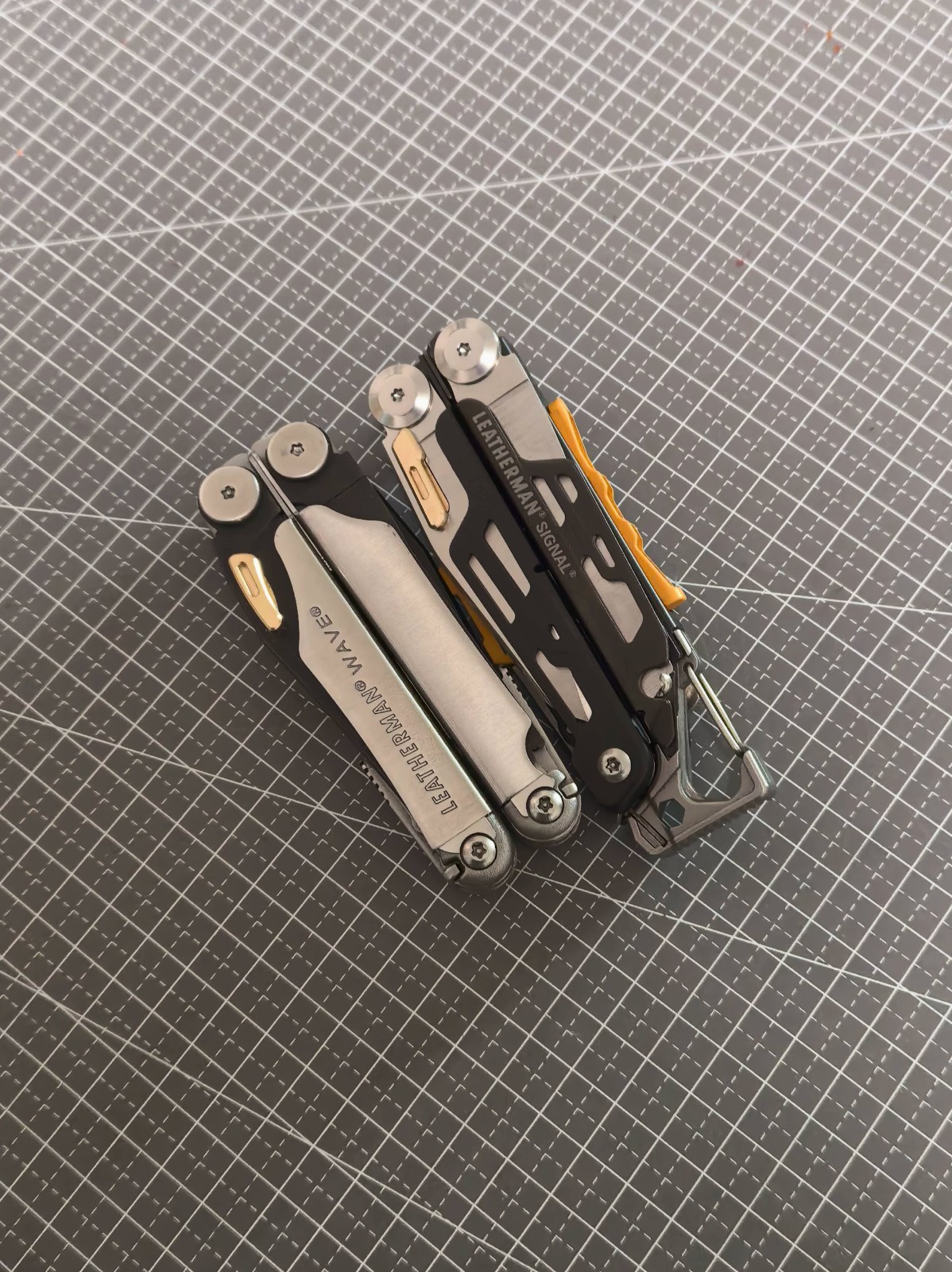 Aluminum Brass Thumb Stud for Leatherman SIGNAL with Light Slot EDC Upgrade