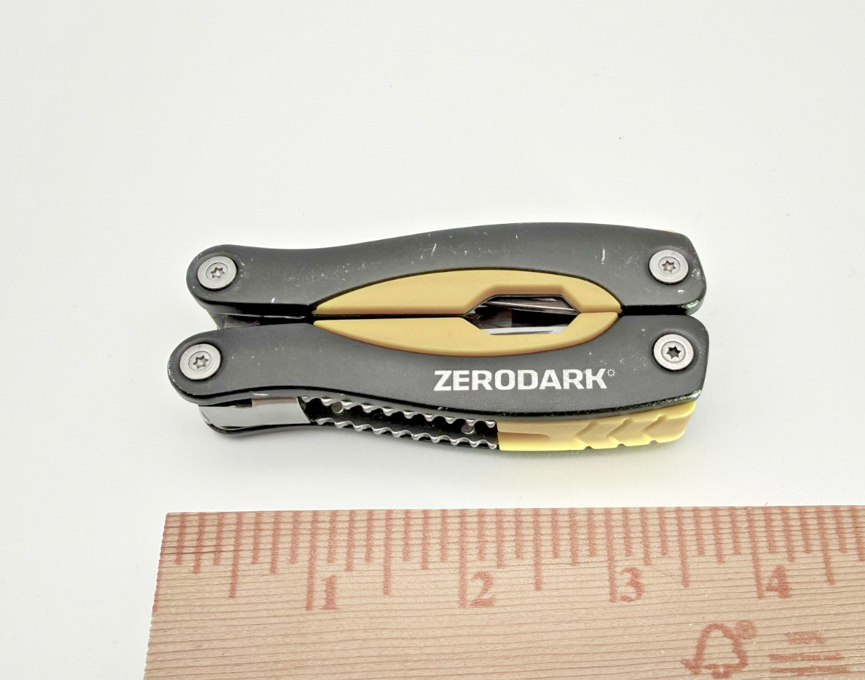 ZERODARK Multi Tool Pliers Knife Saw Screwdrivers File Compact EDC Tool
