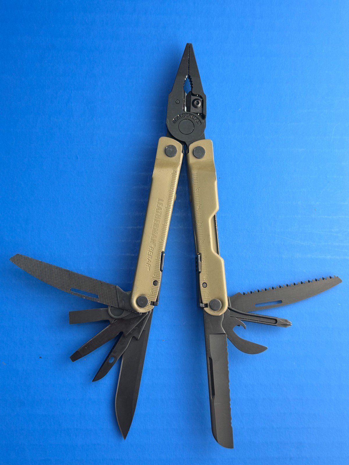 Leatherman Rebar Multi-Tool Coyote Tan