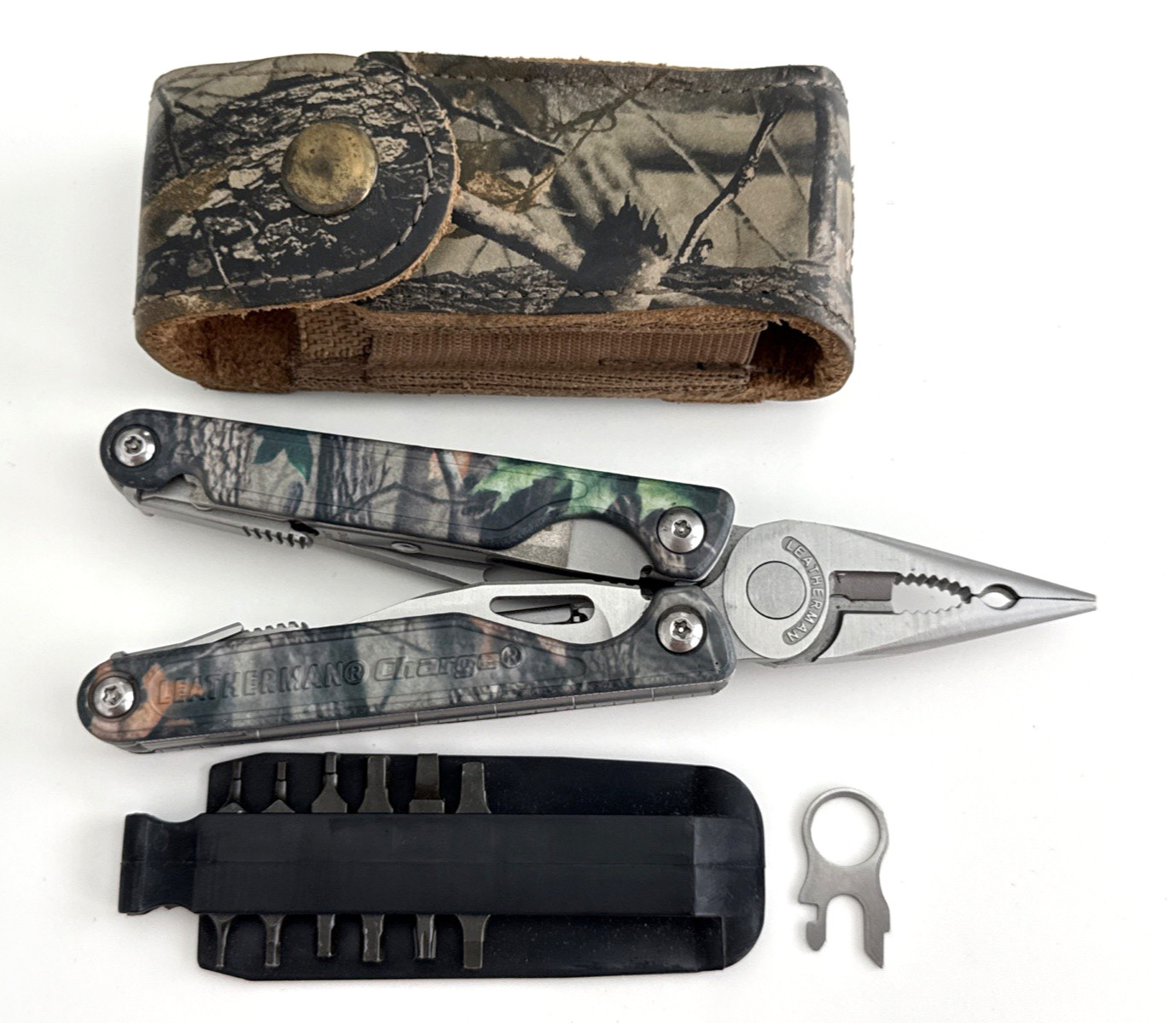 Leatherman Charge XTi Camo Multi-Tool USA