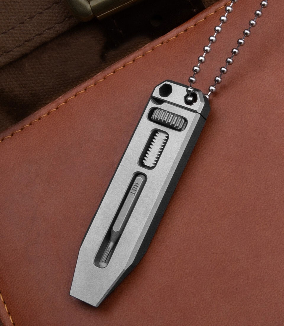 New EDC Titanium Mini Multi Tools Adjustable Wrench Pocket Pry Crowbar with Bits